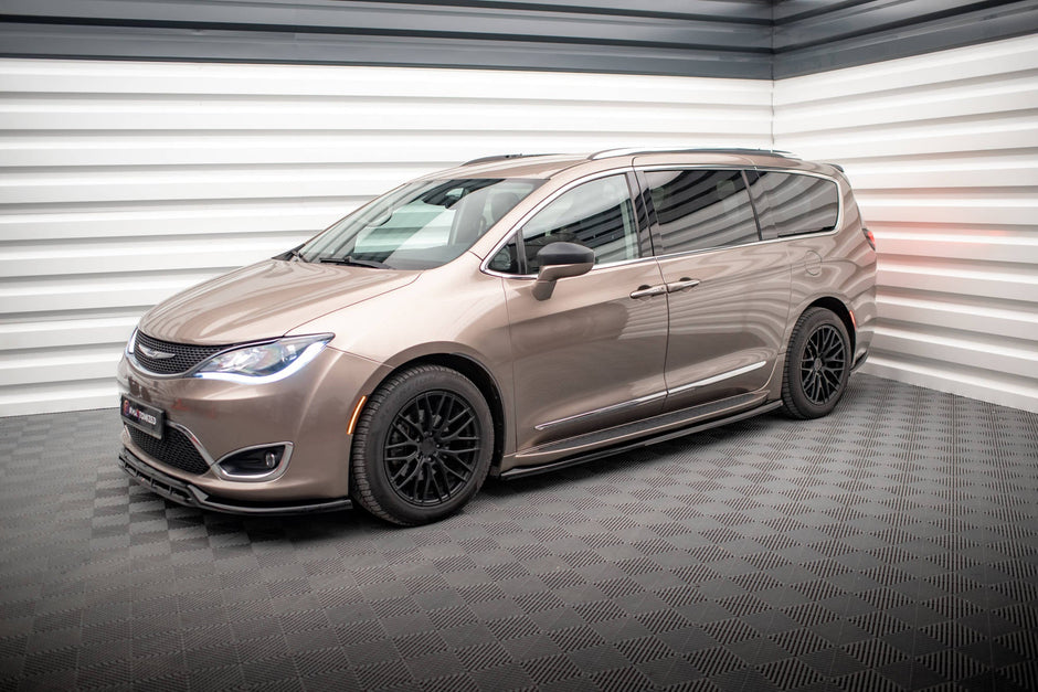 Sidokjolar Diffusers V.1 för Chrysler Pacifica Mk2