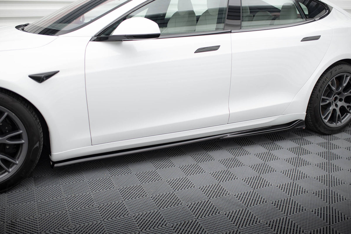 Sidokjolar Diffusers V.1 för Tesla Model S Plaid Mk1 Facelift