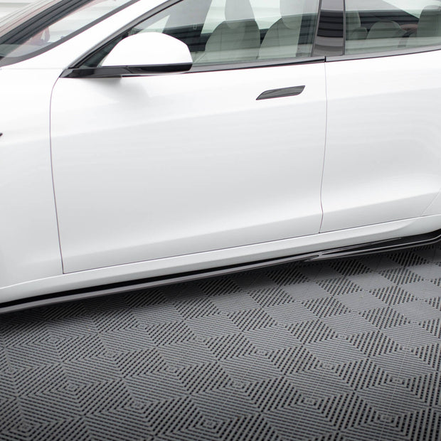 Sidokjolar Diffusers V.1 för Tesla Model S Plaid Mk1 Facelift