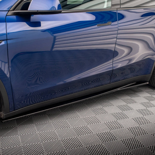 Sidokjolar Diffusers V.1 för Tesla Model Y