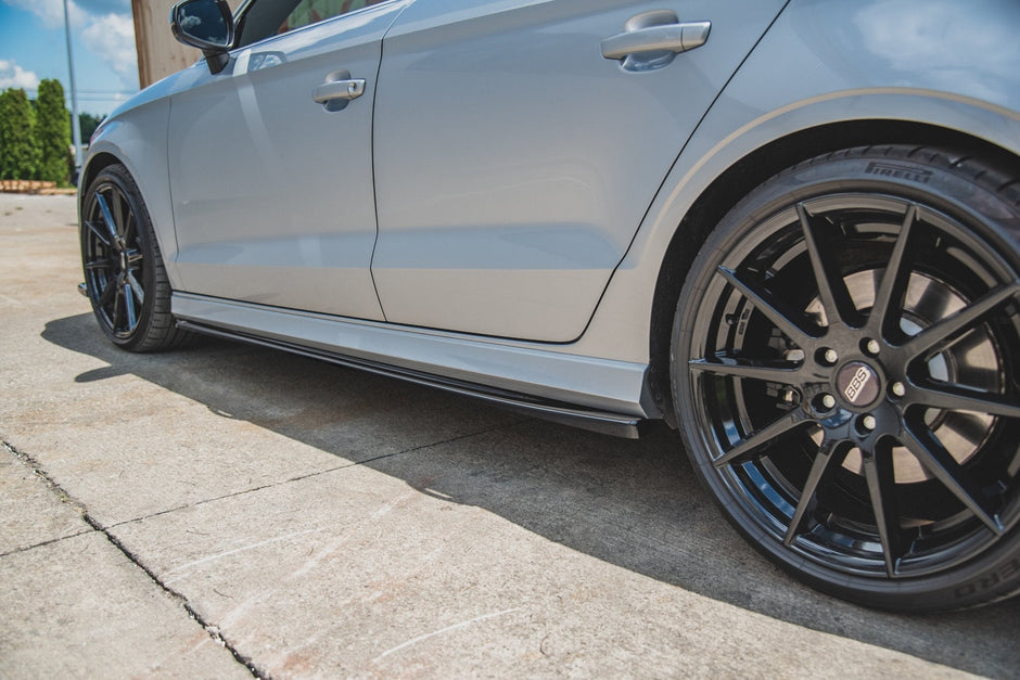 Sidokjolar Diffusers V.2 för Audi S3 / A3 S-Line Sedan 8V Facelift
