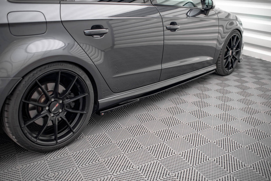 Sidokjolar Diffusers V.2 för Audi S3 / A3 S-Line Sportback 8V / 8V Facelift