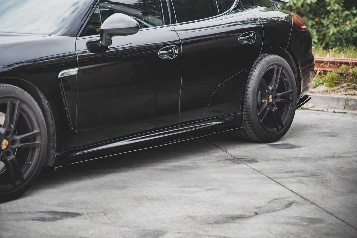Sidokjolar Diffusers V.2 för Porsche Panamera Turbo 970 Facelift