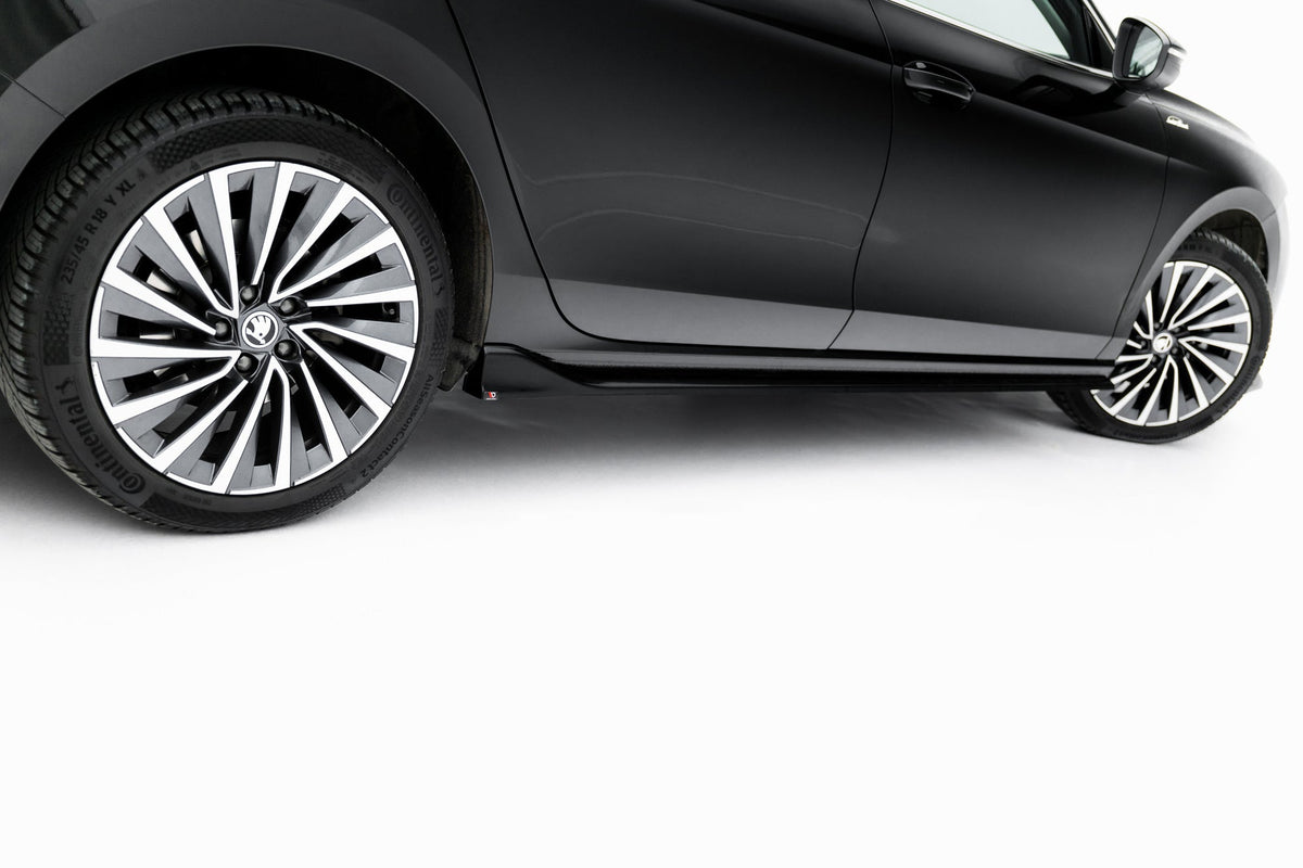 Sidokjolar Diffusers V.2 för Skoda Superb Mk4
