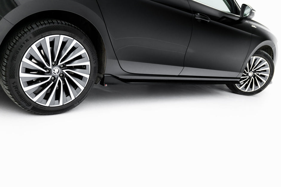 Sidokjolar Diffusers V.2 för Skoda Superb Mk4