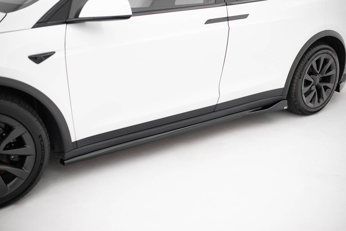 Sidokjolar Diffusers V.2 för Tesla Model X Mk1 Facelift