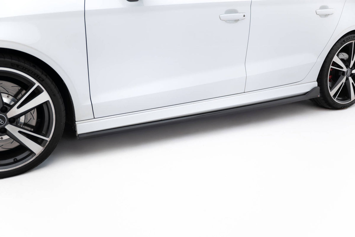 Sidokjolar Diffusers V.3 för Audi RS3 Sedan 8V Facelift