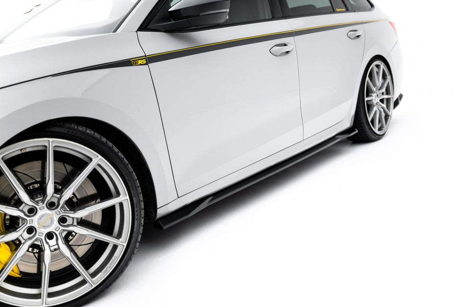 Sidokjolar Diffusers V.3 för Skoda Octavia RS Liftback / Combi Mk4 Facelift