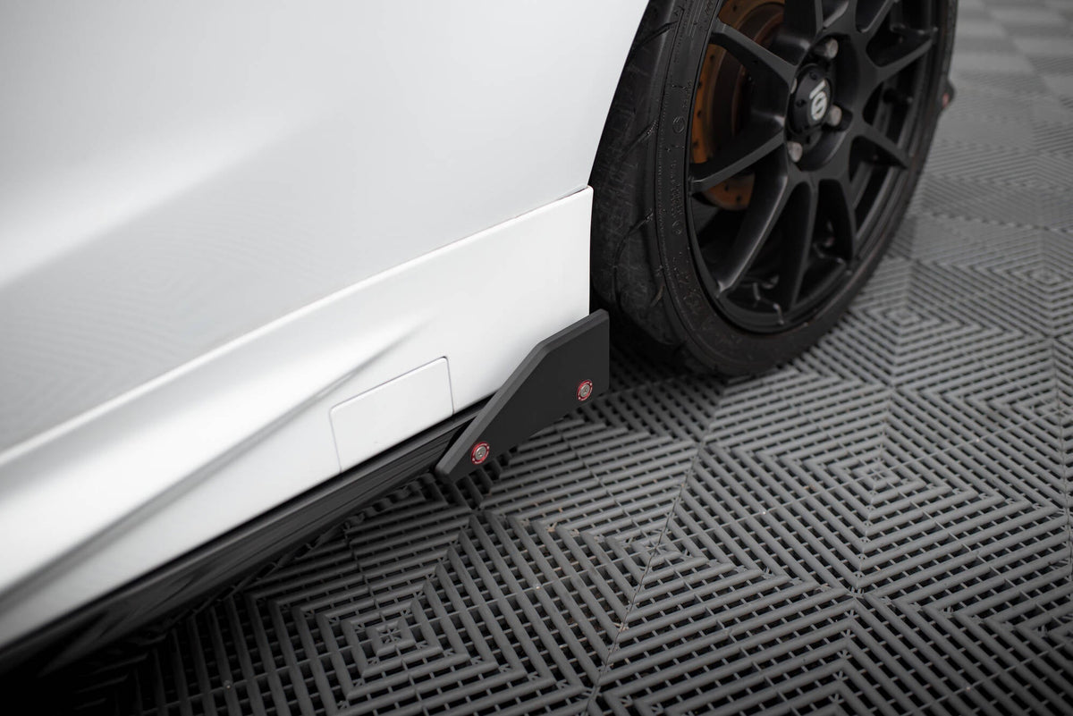 Sidokjolar Diffusers V.4 + Flaps för Ford Fiesta ST / ST-Line Mk7