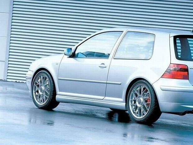 Sidokjolar för Volkswagen Golf Mk4 25'TH Anniversary LOOK