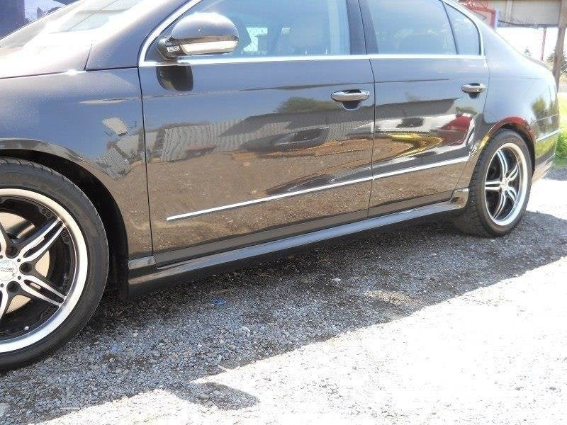 Sidokjolar för Volkswagen Passat B7 R-LINE