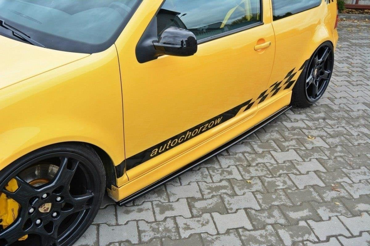 Sidokjolar för Volkswagen Golf R32 Mk4