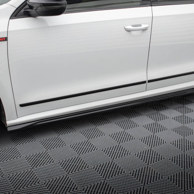 Sidokjolar Diffusers för Volkswagen Passat GT B8 Facelift USA