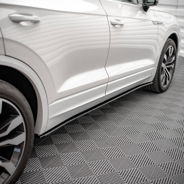 Sidokjolar Diffusers för Volkswagen Touareg R-line Mk3