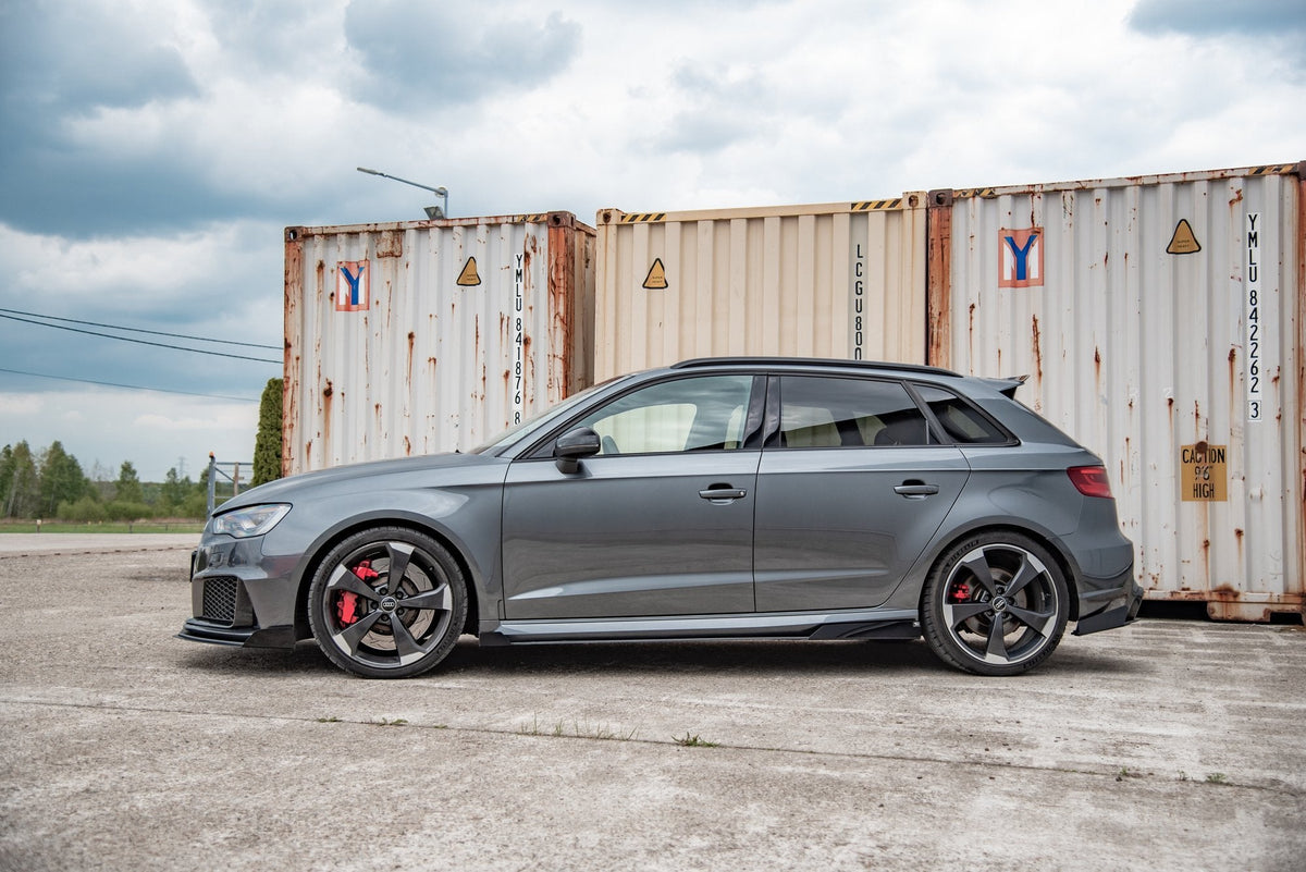 Street Pro Sidokjolar Diffusers + Flaps för Audi RS3 8V Sportback
