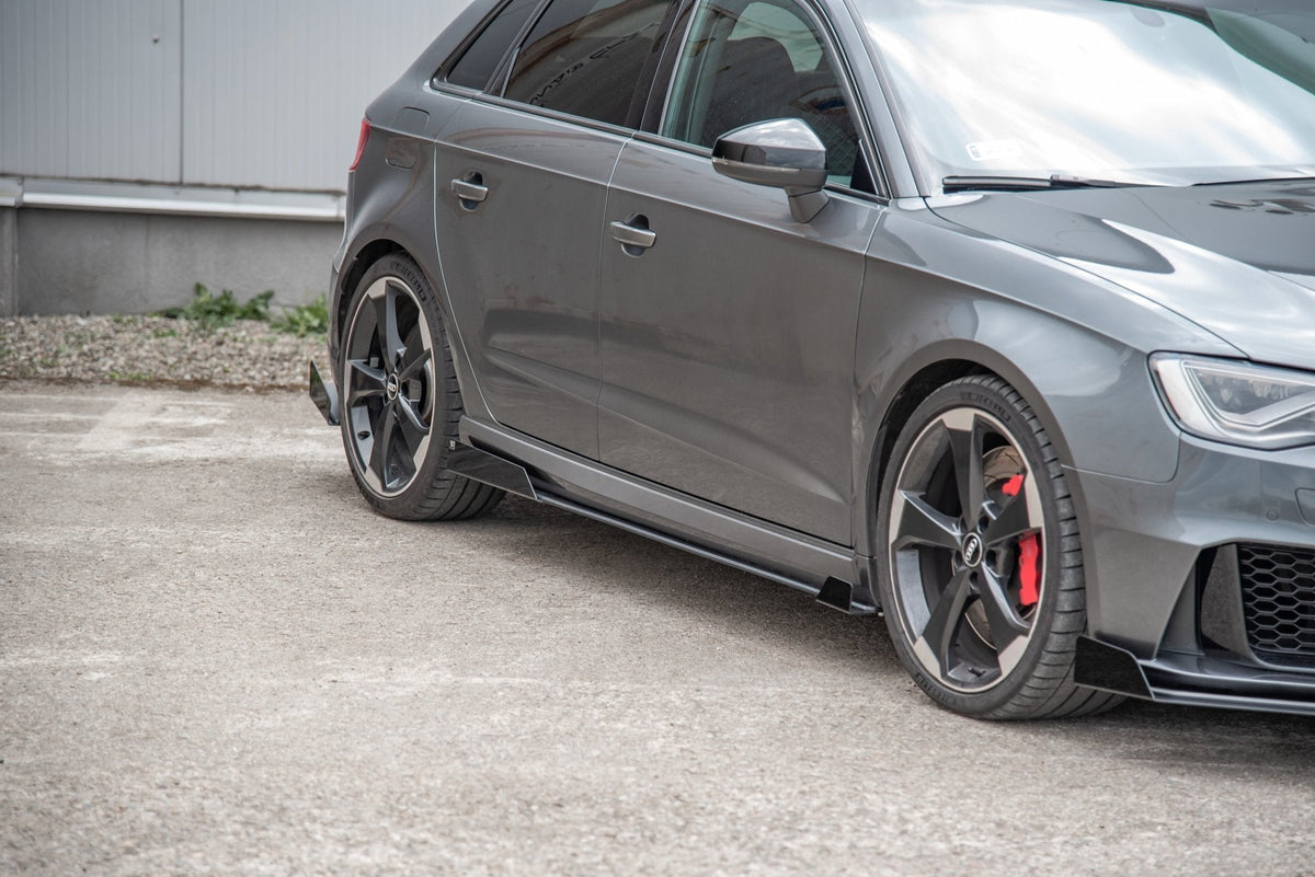 Street Pro Sidokjolar Diffusers + Flaps för Audi RS3 8V Sportback