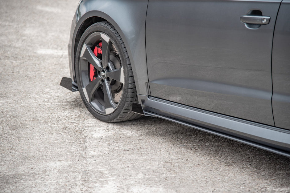 Street Pro Sidokjolar Diffusers + Flaps för Audi RS3 8V Sportback