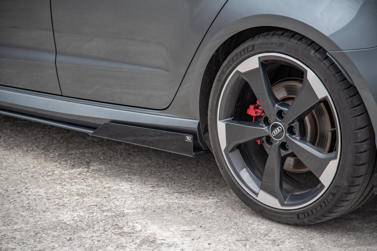 Street Pro Sidokjolar Diffusers + Flaps för Audi RS3 8V Sportback