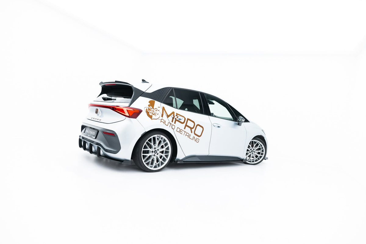 Street Pro Sidokjolar Diffusers + Flaps för Cupra Born Mk1
