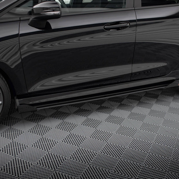 Street Pro Sidokjolar Diffusers + Flaps för Ford Fiesta ST / ST-Line Mk8
