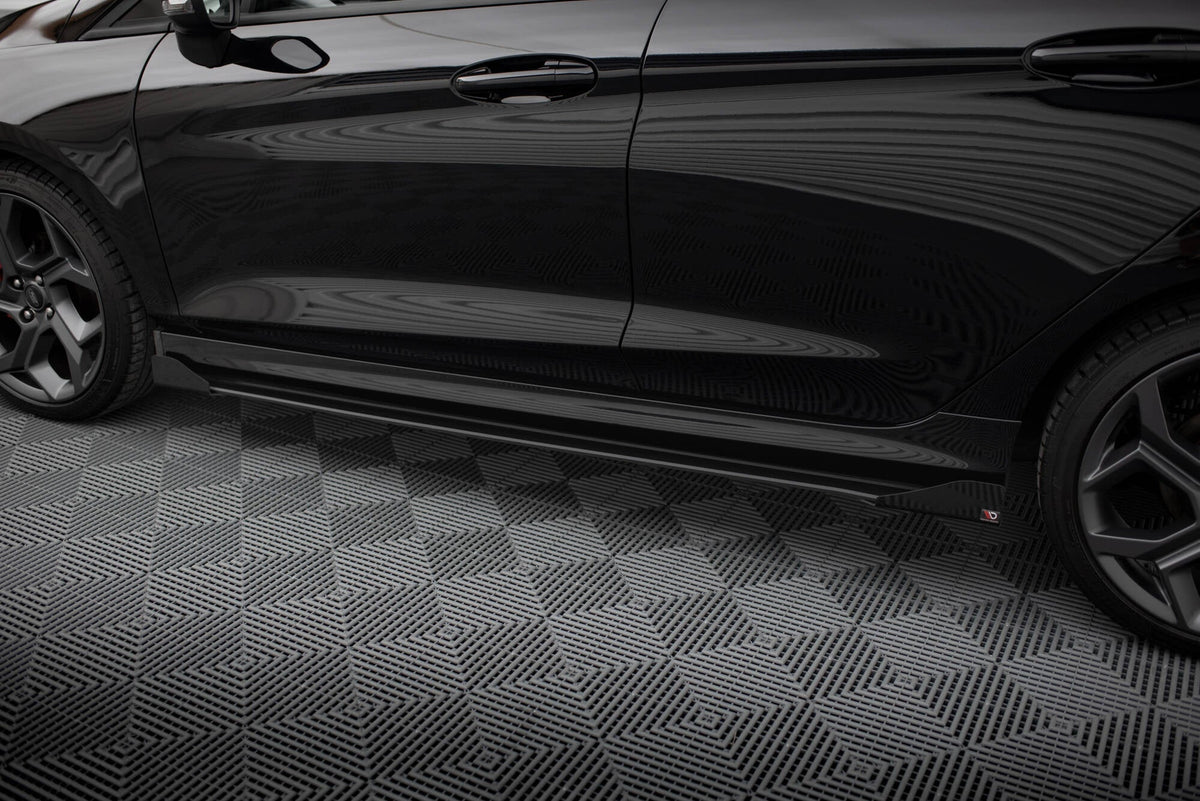 Street Pro Sidokjolar Diffusers + Flaps för Ford Fiesta ST / ST-Line Mk8