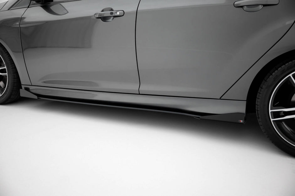 Street Pro Sidokjolar Diffusers + Flaps för Ford Focus ST Mk3 Facelift