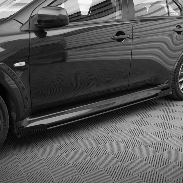 Street Pro Sidokjolar Diffusers + Flaps för Mitsubishi Lancer EVO X