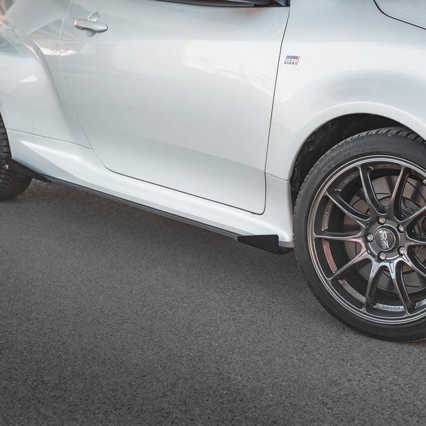 Street Pro Sidokjolar Diffusers + Flaps för Toyota GR Yaris Mk4