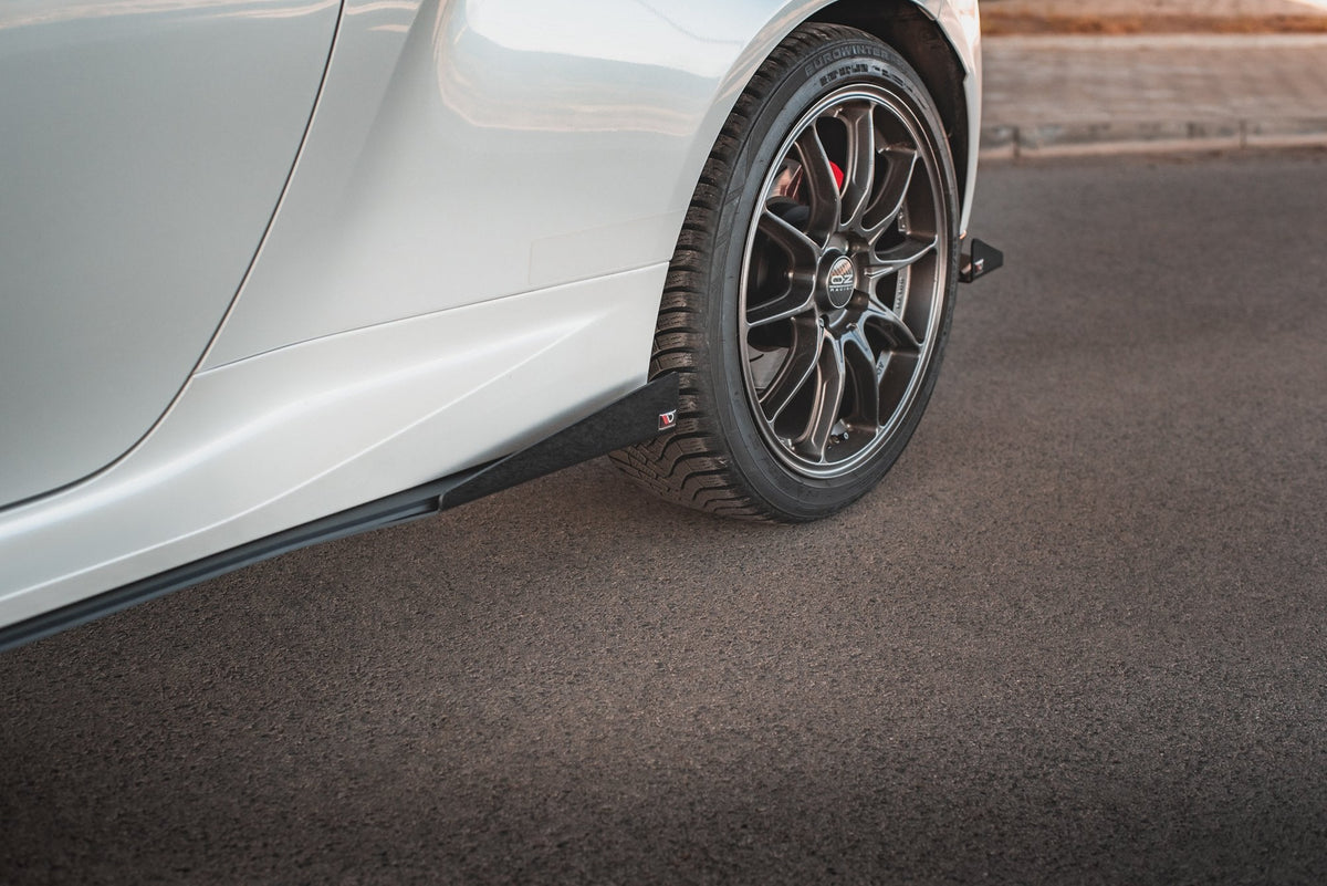 Street Pro Sidokjolar Diffusers + Flaps för Toyota GR Yaris Mk4