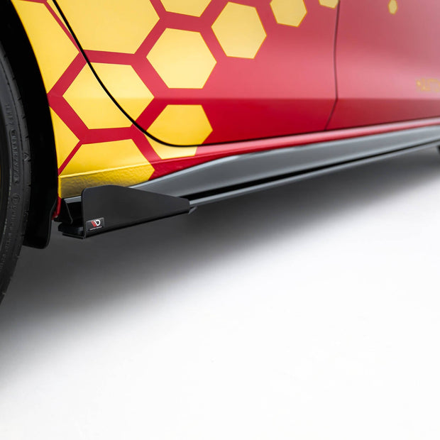 Street Pro Sidokjolar Diffusers + Flaps för Volkswagen Golf GTI Clubsport Mk8 Facelift