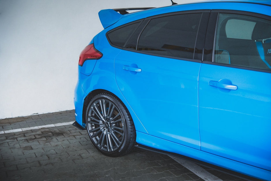Street Pro Sidokjolar Diffusers för Ford Focus RS Mk3