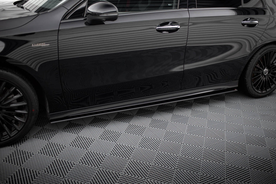 Street Pro Sidokjolar Diffusers för Mercedes-AMG A35 W177 Facelift