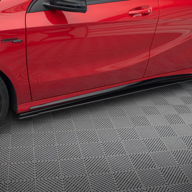 Street Pro Sidokjolar Diffusers för Mercedes-Benz A 45 AMG W176 Facelift