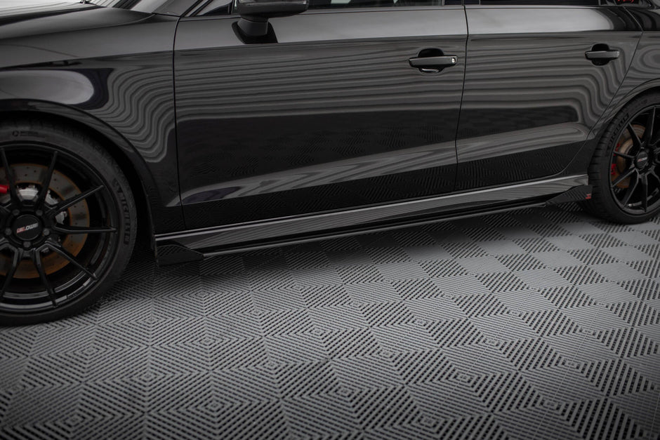 Street Pro Sidokjolar Diffusers V.1 + Flaps för Audi RS3 Sedan 8V Facelift