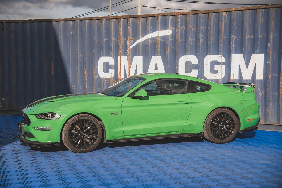 Maxton Design Street Pro sidokjolar V.1 + flaps – Ford Mustang GT Mk6 Facelift