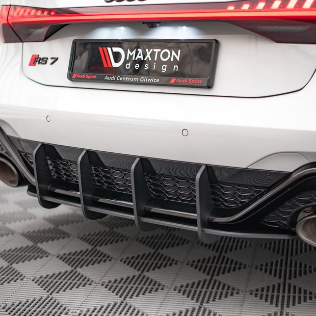 Street Pro Bakre Diffuser för Audi RS7 C8 / RS6 C8 / C8 Facelift