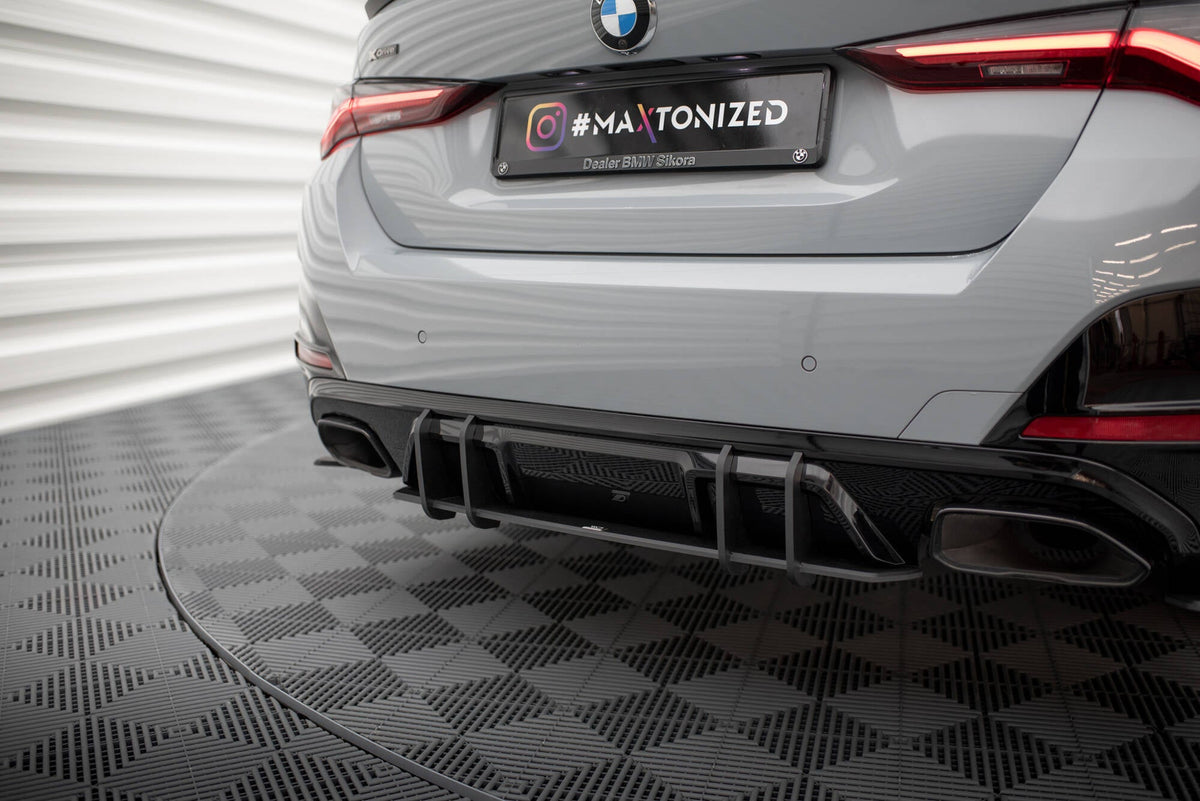 Street Pro Bakre Diffuser för BMW 4 Gran Coupe M440i G26