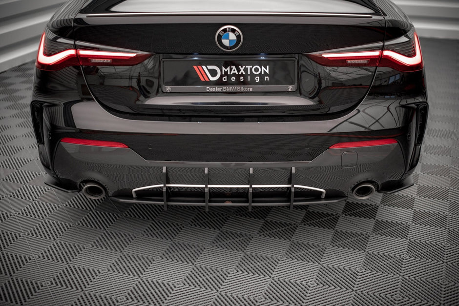 Street Pro Bakre Diffuser för BMW 4 M-Pack G22 / G23 / G22 Facelift / G23 Facelift