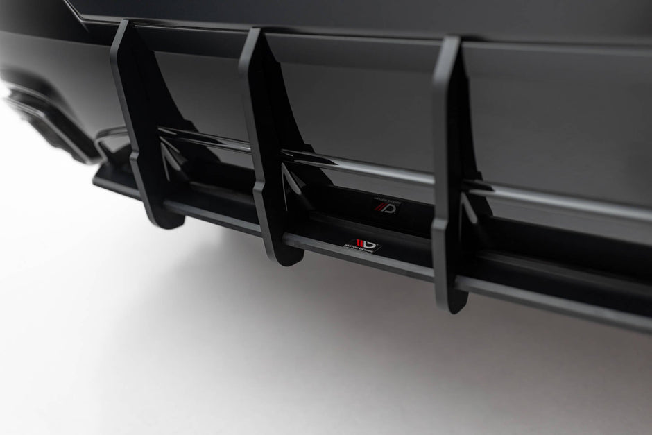 Street Pro Bakre Diffuser för BMW M440i G22 / G23 / G22 Facelift / G23 Facelift