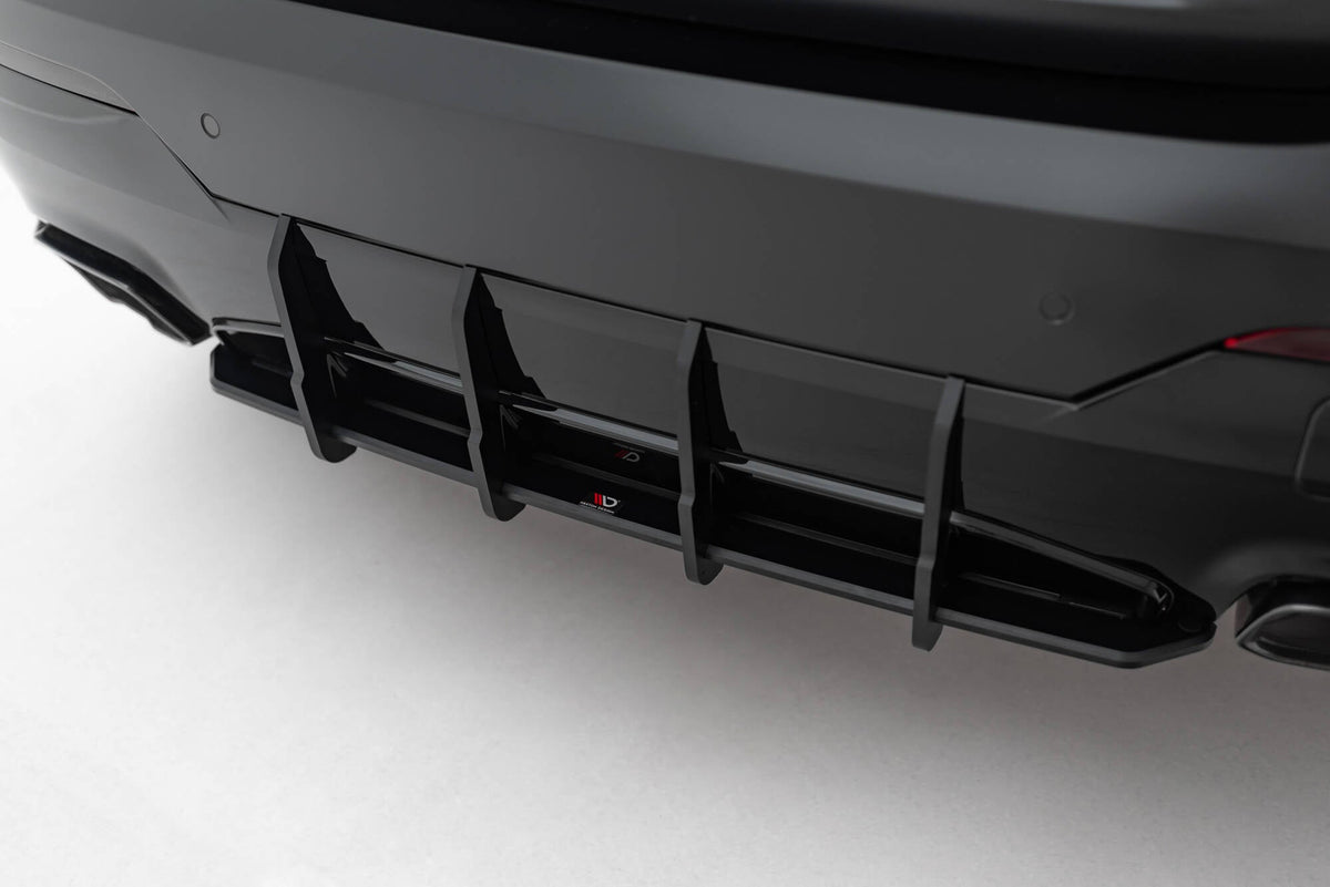 Street Pro Bakre Diffuser för BMW M440i G22 / G23 / G22 Facelift / G23 Facelift