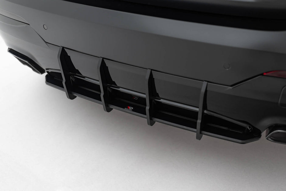 Street Pro Bakre Diffuser för BMW M440i G22 / G23 / G22 Facelift / G23 Facelift