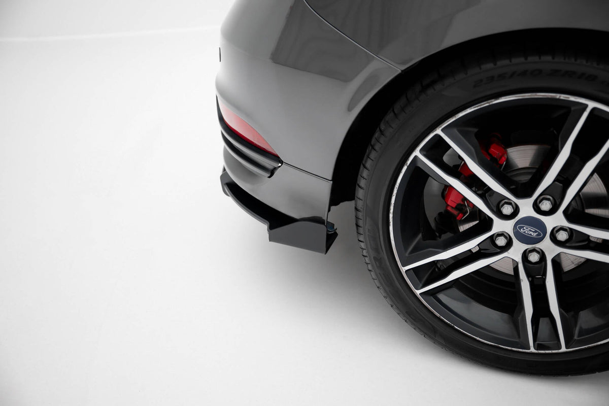 Street Pro Bakre Diffuser + Flaps för Ford Focus ST Mk3 Facelift