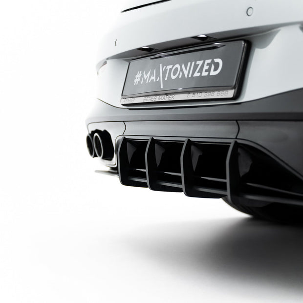 Street Pro Bakre Diffuser + Flaps för Mercedes-AMG CLE 53 Aero C236