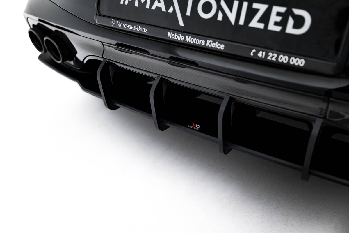 Street Pro Bakre Diffuser + Flaps för Mercedes-AMG CLE 53 C236