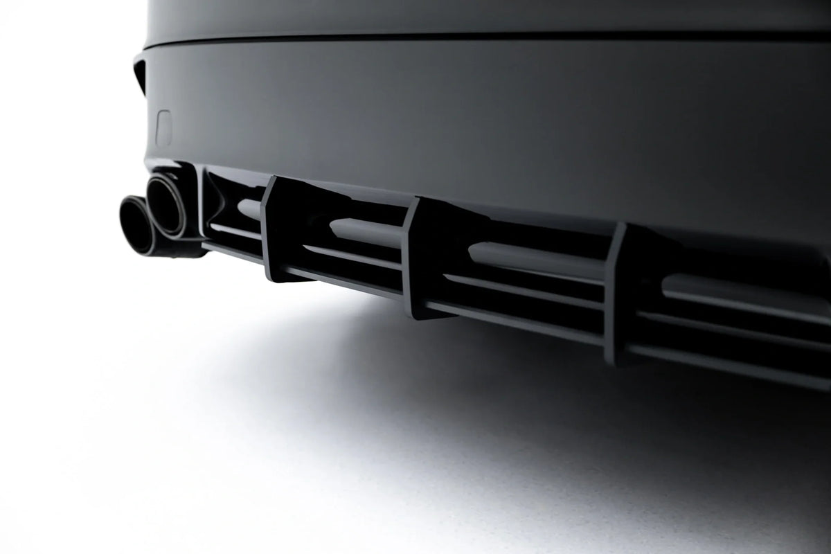 Street Pro Bakre Diffuser för Lexus IS 500 Mk3 Facelift 2 (XE30)