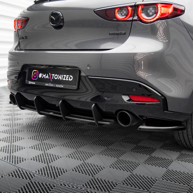 Street Pro Bakre Diffuser för Mazda 3 Mk4
