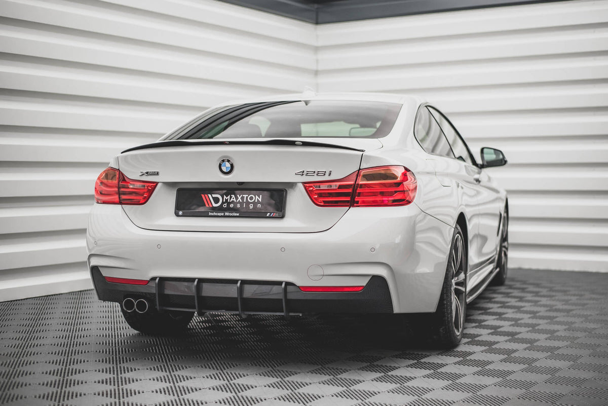 Street Pro Bakre Diffuser V.1 för BMW 4 M-Pack F32