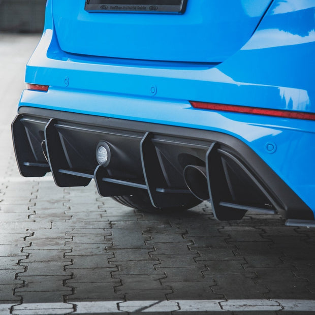 Street Pro Bakre Diffuser V.1 för Ford Focus RS Mk3
