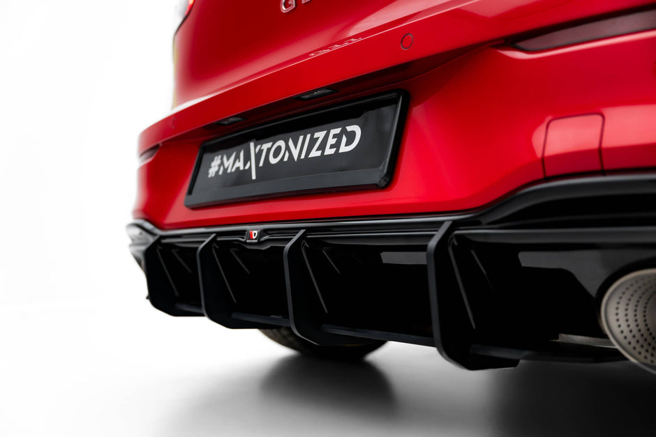 Street Pro Bakre Diffuser V.1 för Volkswagen Golf GTI Clubsport Mk8 Facelift
