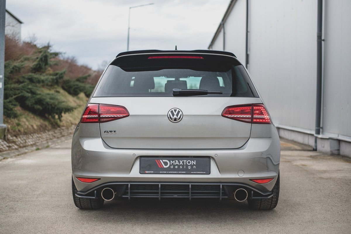 Street Pro Bakre Diffuser V.1 för Volkswagen Golf Mk7 GTI